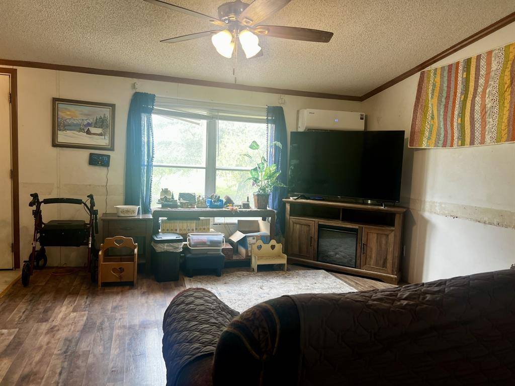 415 Hilltop Trail, New Fairview, TX 76078