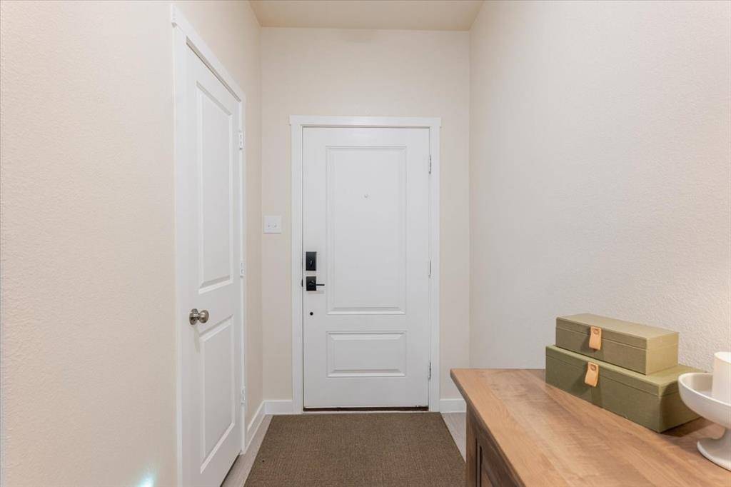 1221 Brazil Street, Azle, TX 76020