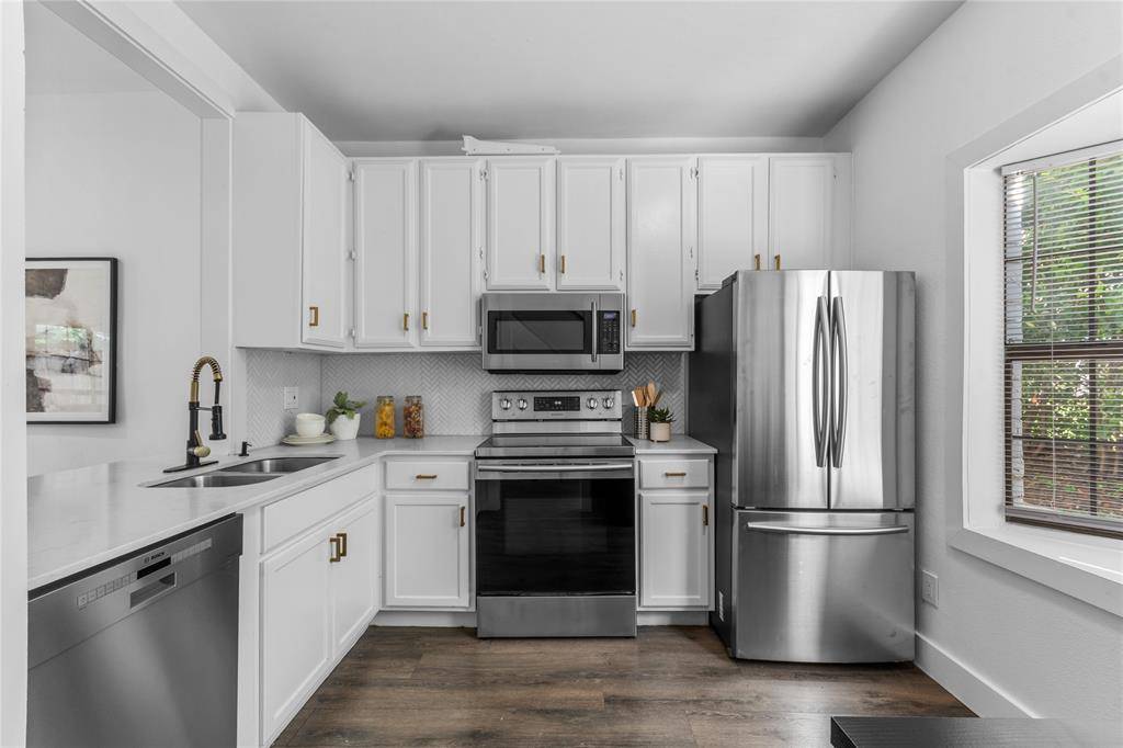 2807 Throckmorton Street #103, Dallas, TX 75219