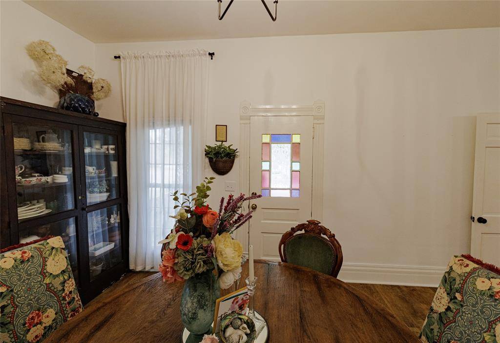 510 W Walnut Street, Decatur, TX 76234