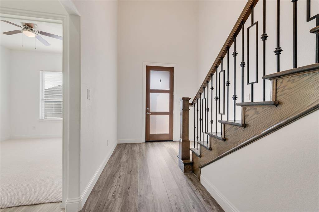 1708 Prestwick Lane, Ennis, TX 75119