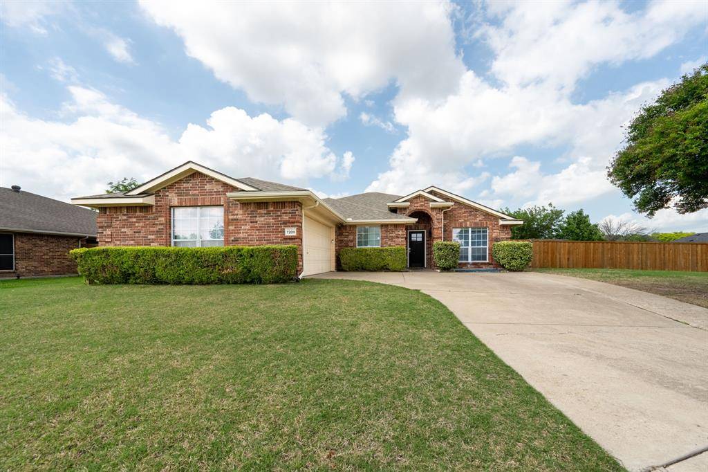 7209 Blue Sky Court, Rowlett, TX 75089