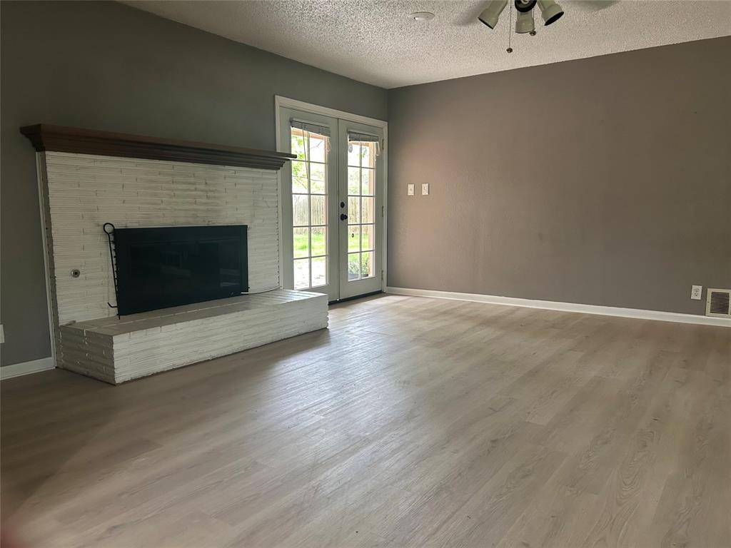 503 Oak Trail, Brownwood, TX 76801