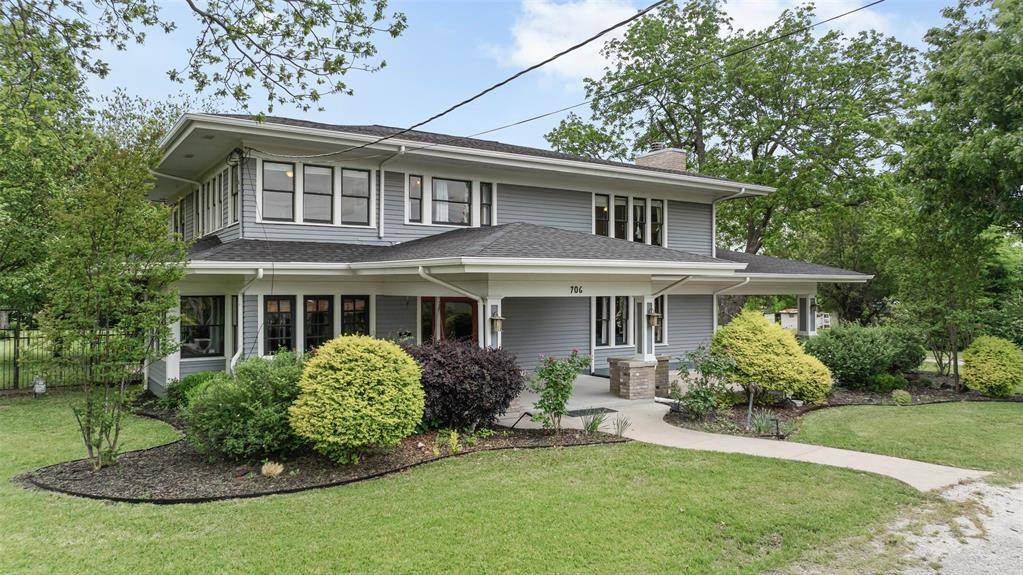 706 S Main Street, Farmersville, TX 75442
