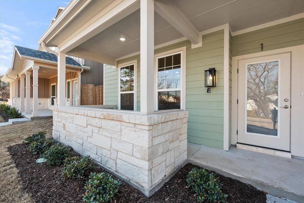 506 E Kimball Street #1, Mansfield, TX 76063