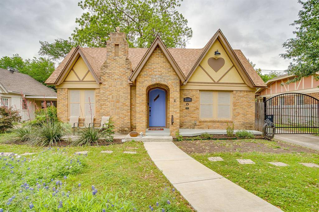 2119 Stanley Avenue, Fort Worth, TX 76110