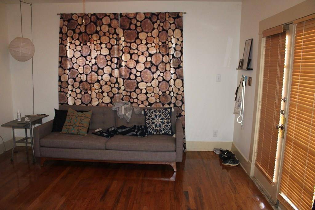 1420 W 10th Street, Dallas, TX 75208