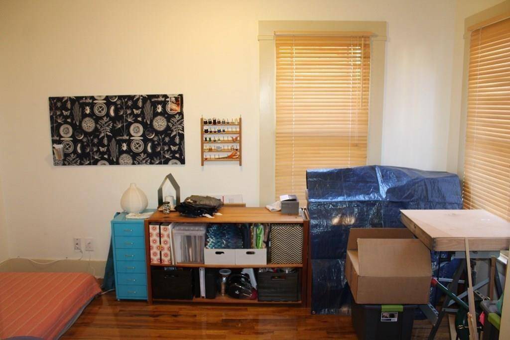 1420 W 10th Street, Dallas, TX 75208