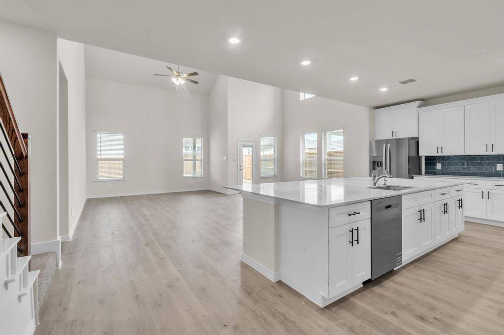 9404 Gossamer St, Mckinney, TX 75071