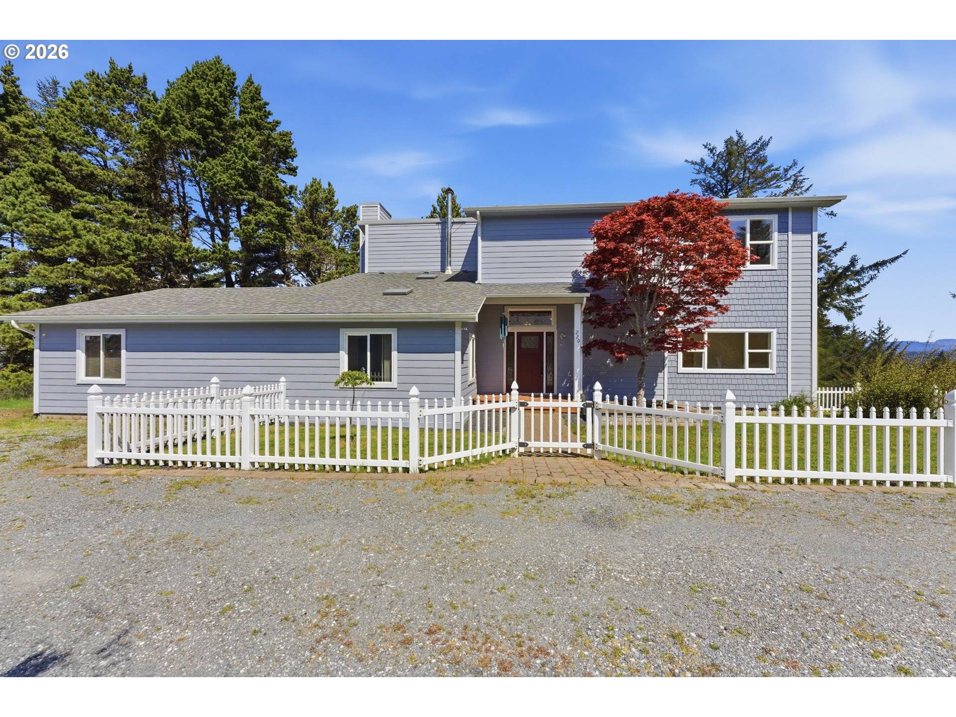 220 FLAKE ST, Port Orford, OR 97465
