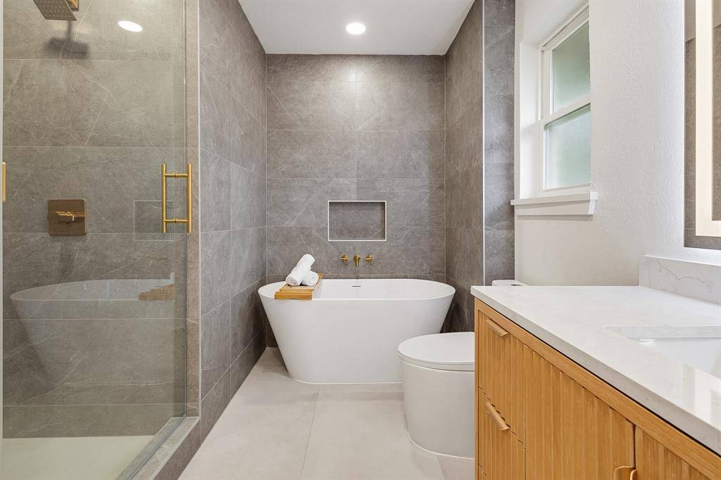 7220 Canongate Drive, Dallas, TX 75248