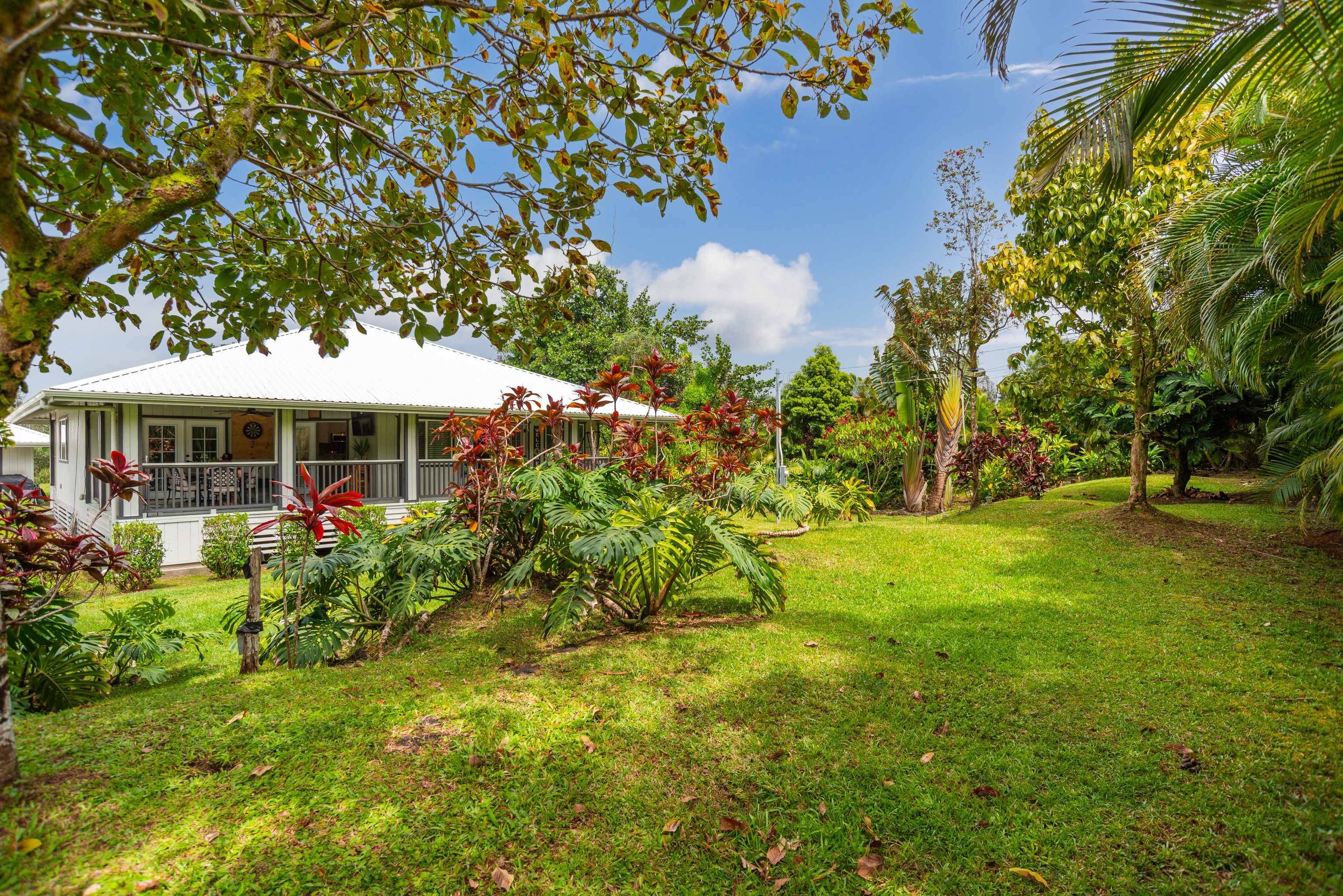 15-1647 16TH AVE, Keaau, HI 96749