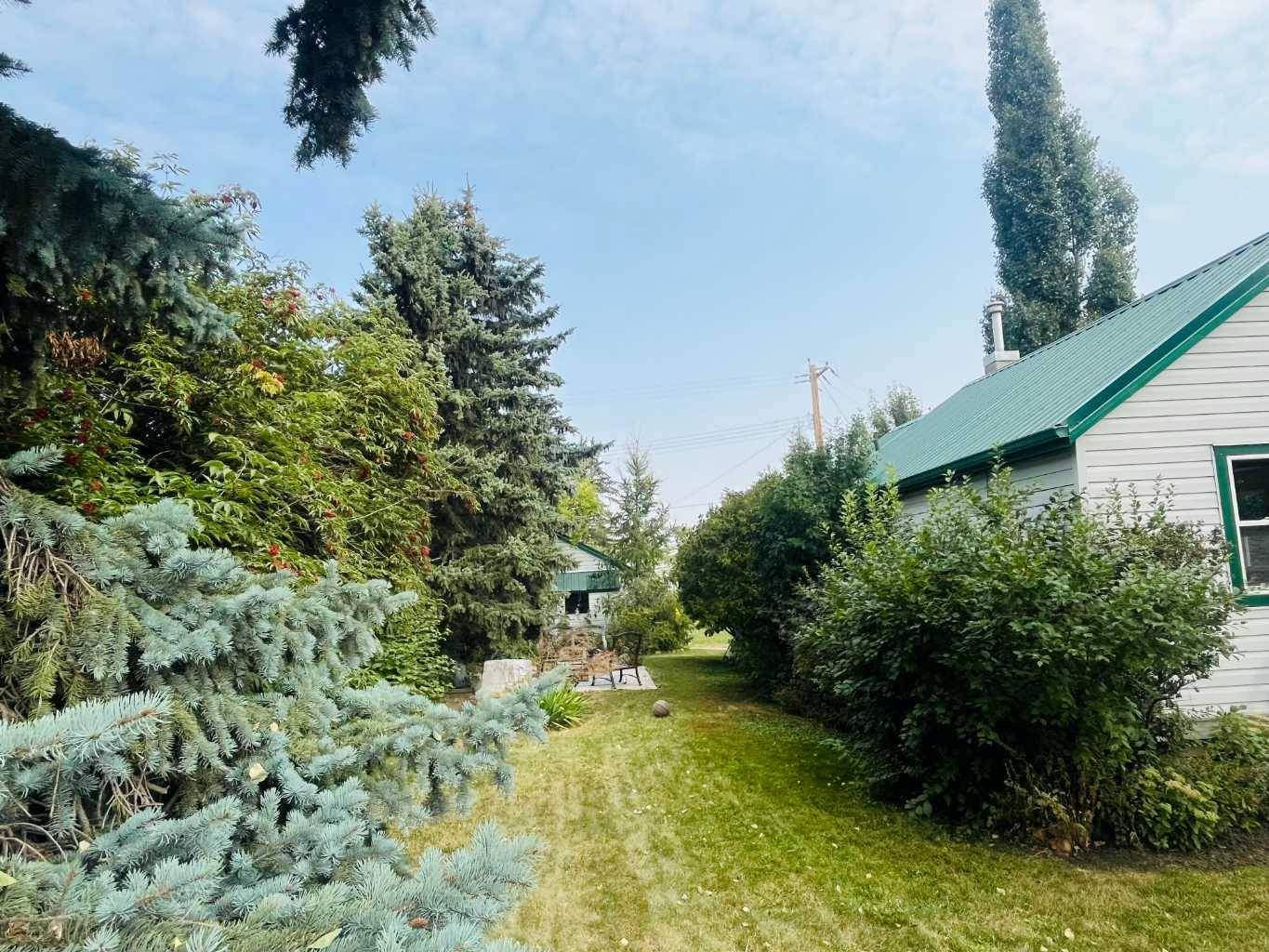 112 Allison ST, Acme, AB T0M 0A0