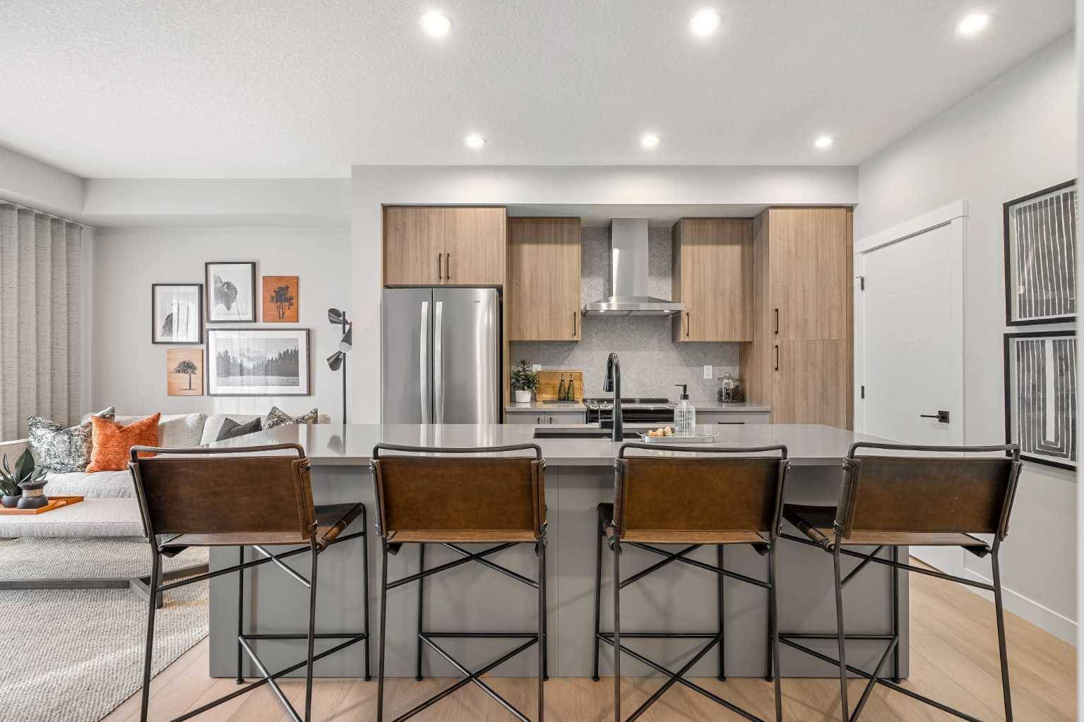 100 Banister DR #4102, Okotoks, AB T1S 5Y2