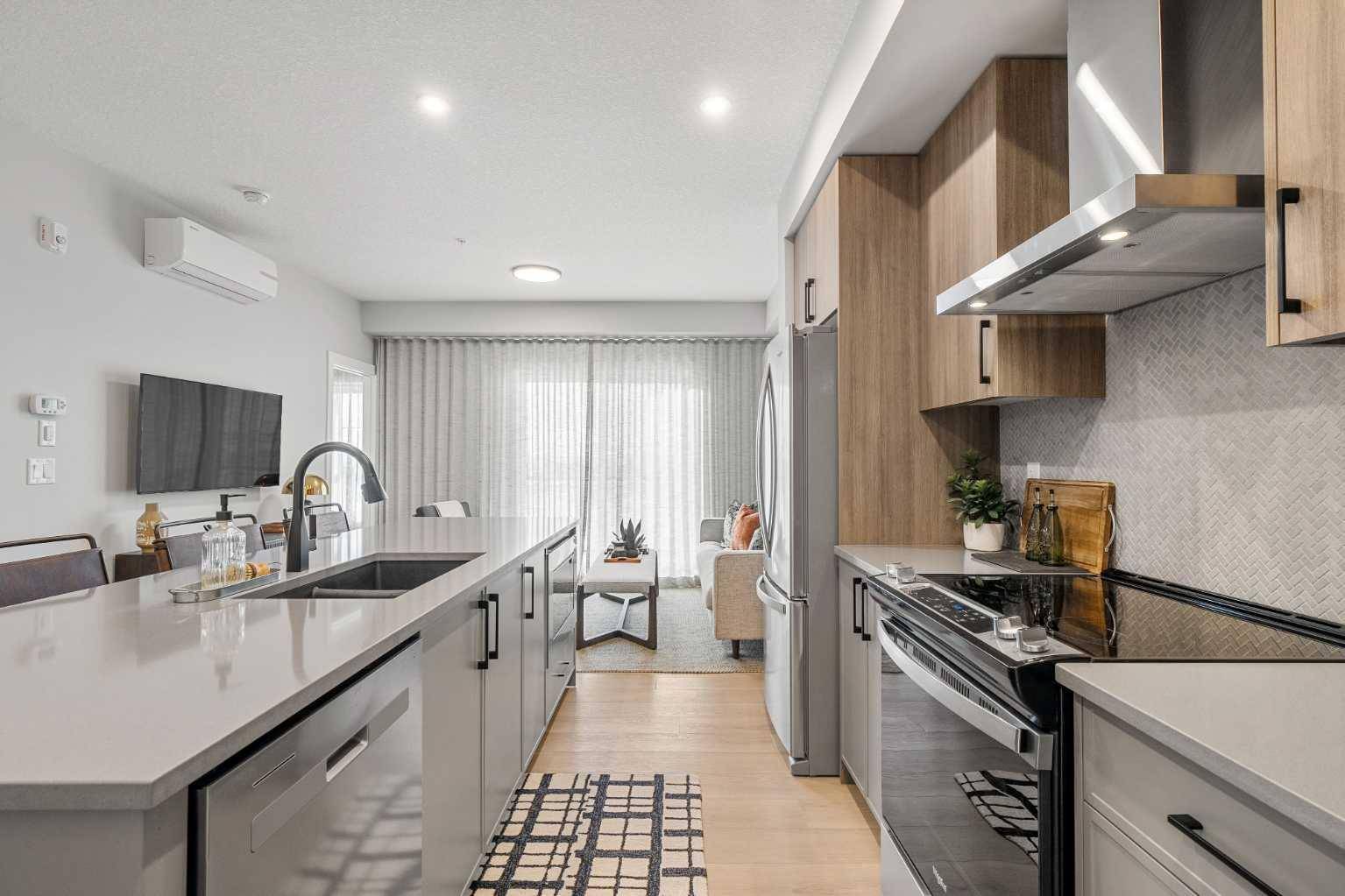 100 Banister DR #4102, Okotoks, AB T1S 5Y2