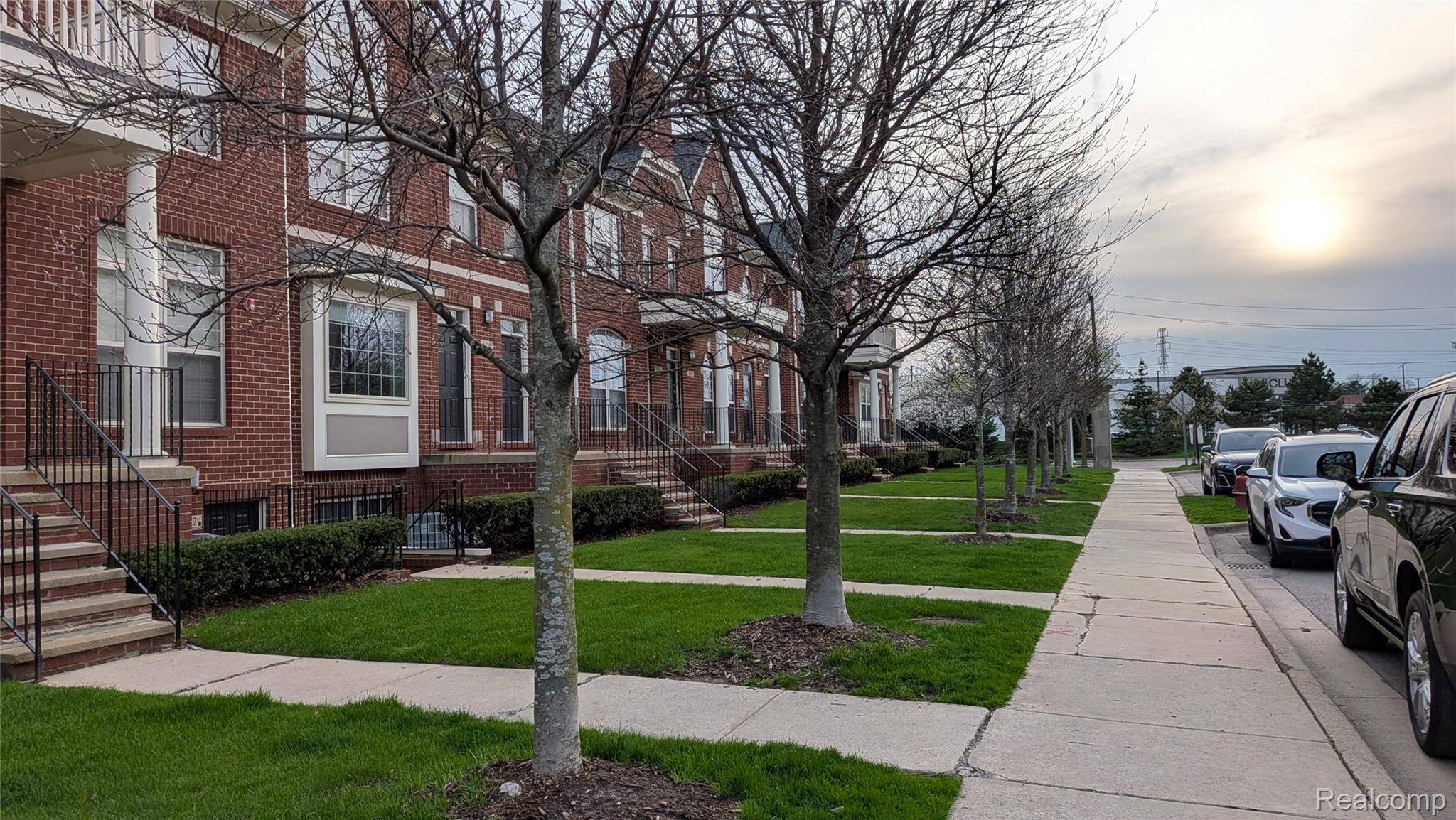 3248 NEWBURY PL #11, Troy, MI 48084