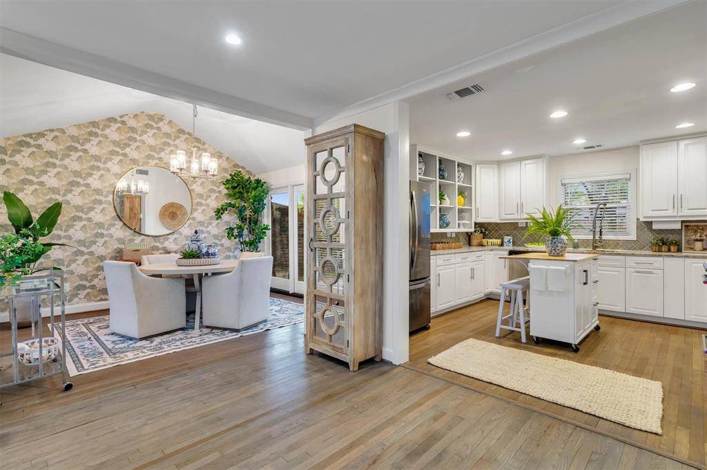 6514 Kenwell Street, Dallas, TX 75209