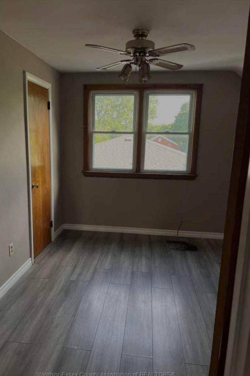 1138 harrison AVE, Windsor, ON N9C 3J5