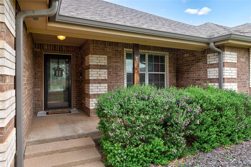 118 Divide Avenue, Tuscola, TX 79562