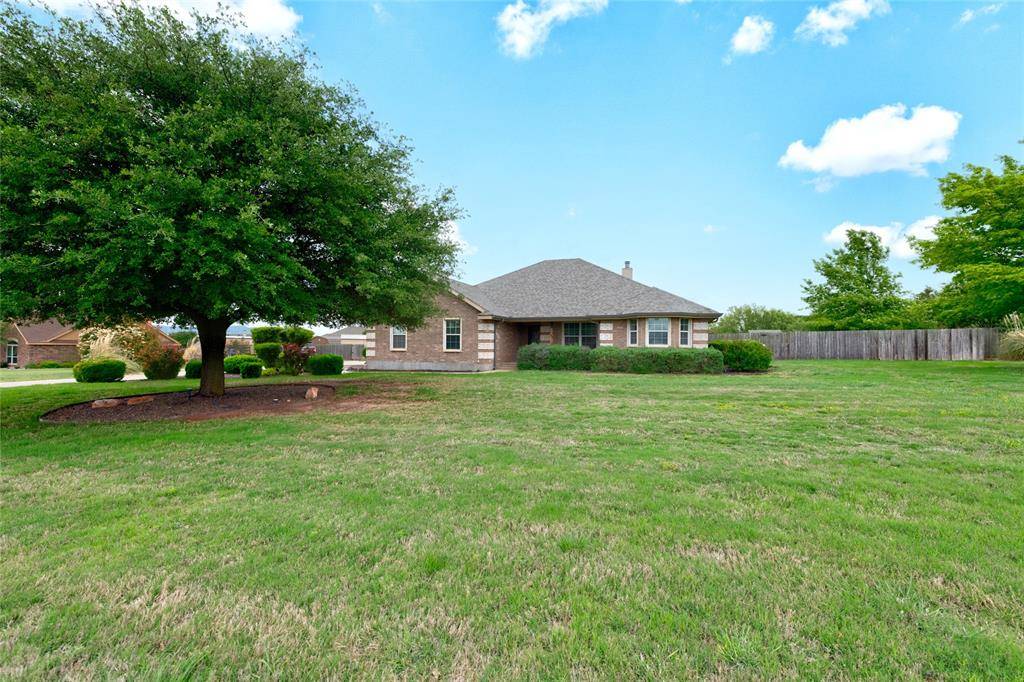 118 Divide Avenue, Tuscola, TX 79562