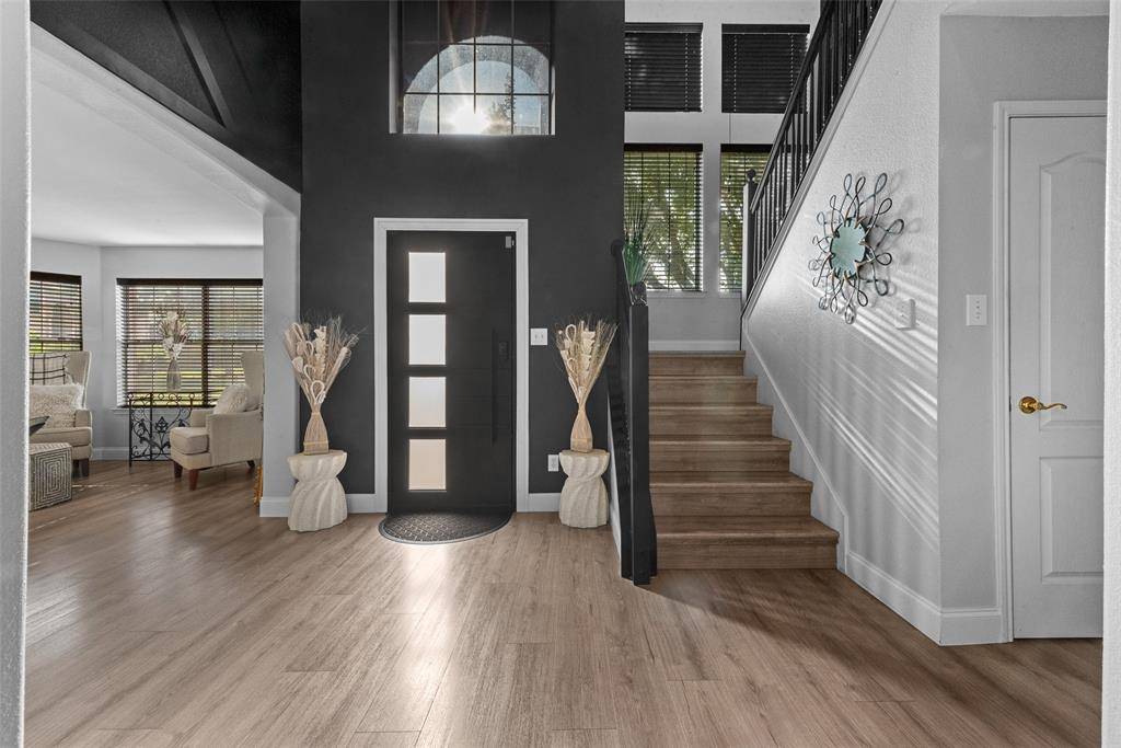 703 Harvest Glen Drive, Cedar Hill, TX 75104