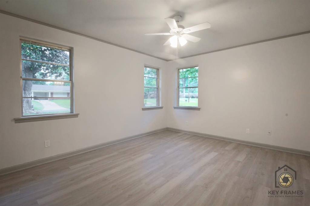 743 Dodd Drive, Shreveport, LA 71107