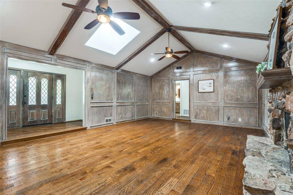 6844 Leameadow Drive, Dallas, TX 75248