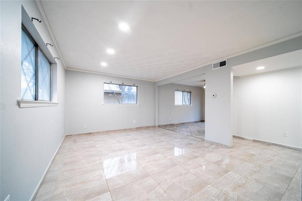 1404 Tatum Drive, Arlington, TX 76012