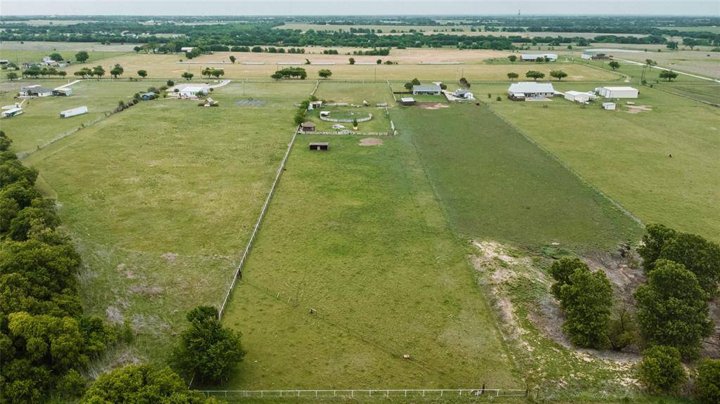 390 Anderson Ranch Road, Waxahachie, TX 75167
