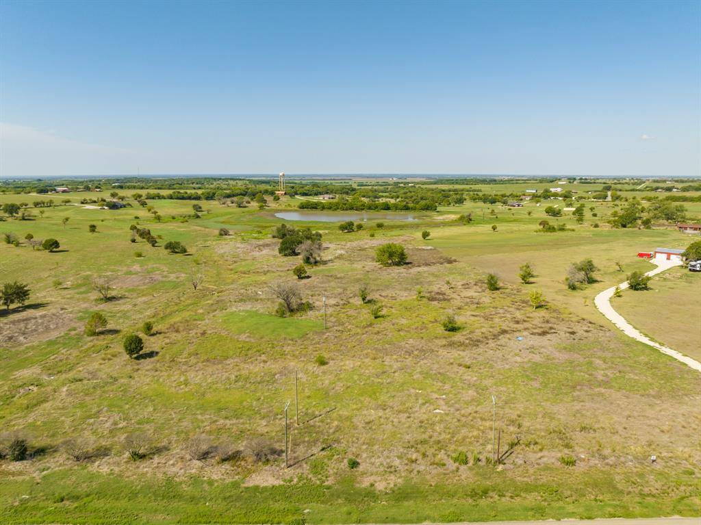 7984 Lone Star Parkway, Moody, TX 76557