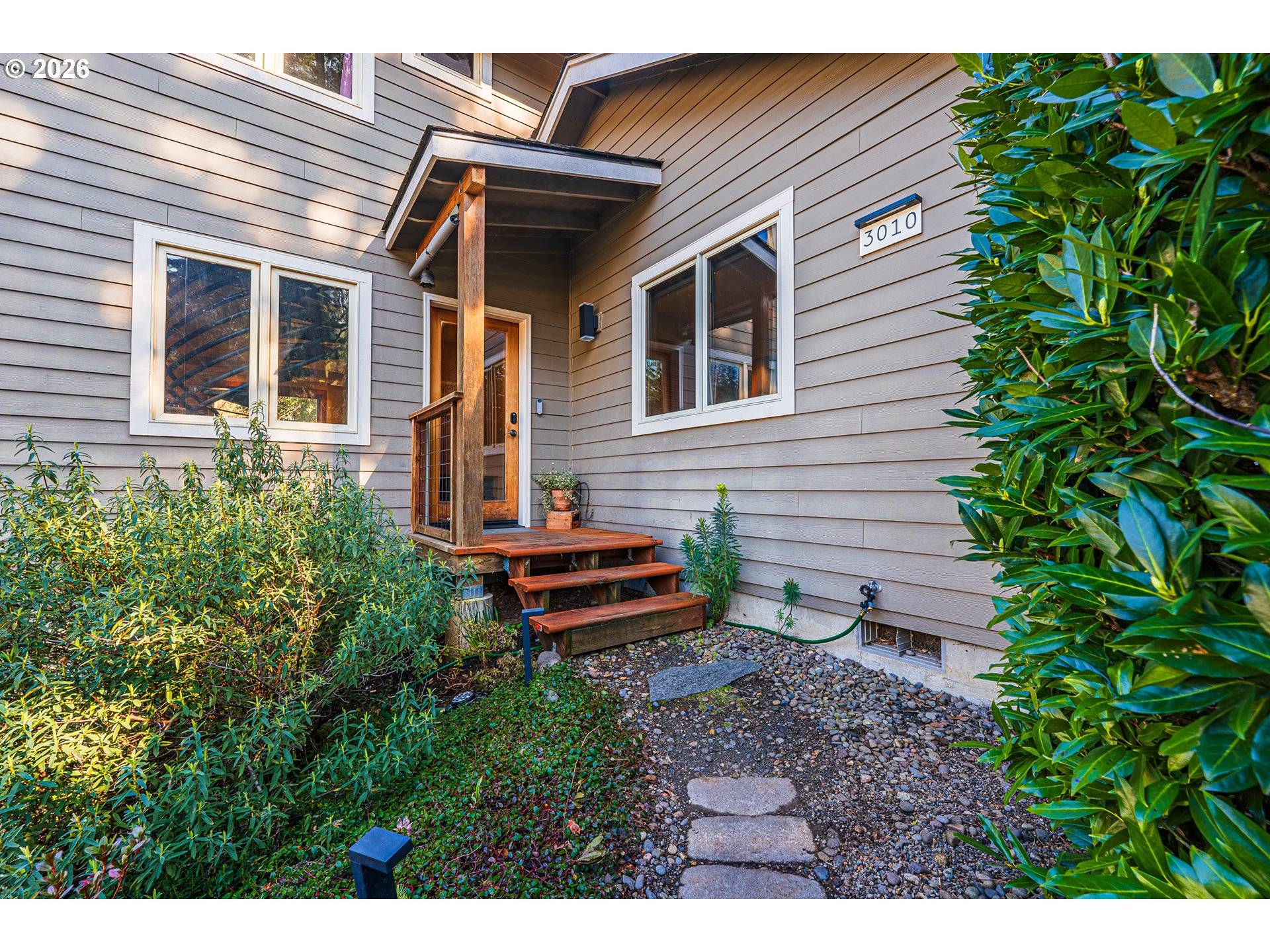 3010 Hendricks Hill DR, Eugene, OR 97403