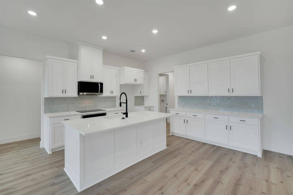 4312 Laurel Trail, Midlothian, TX 76065