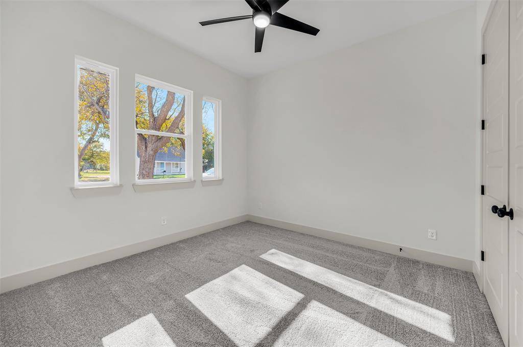 715 E Jefferson Street, Waxahachie, TX 75165