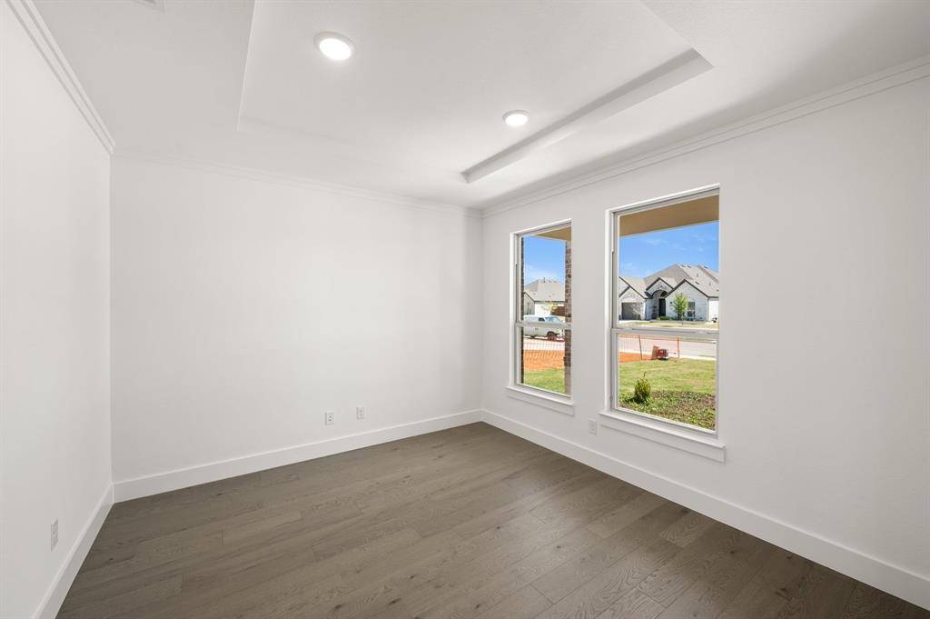 1813 Briarwood Way, Midlothian, TX 76065