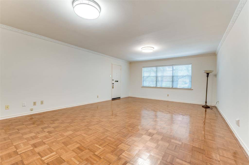 6230 Bandera Avenue #A, Dallas, TX 75225