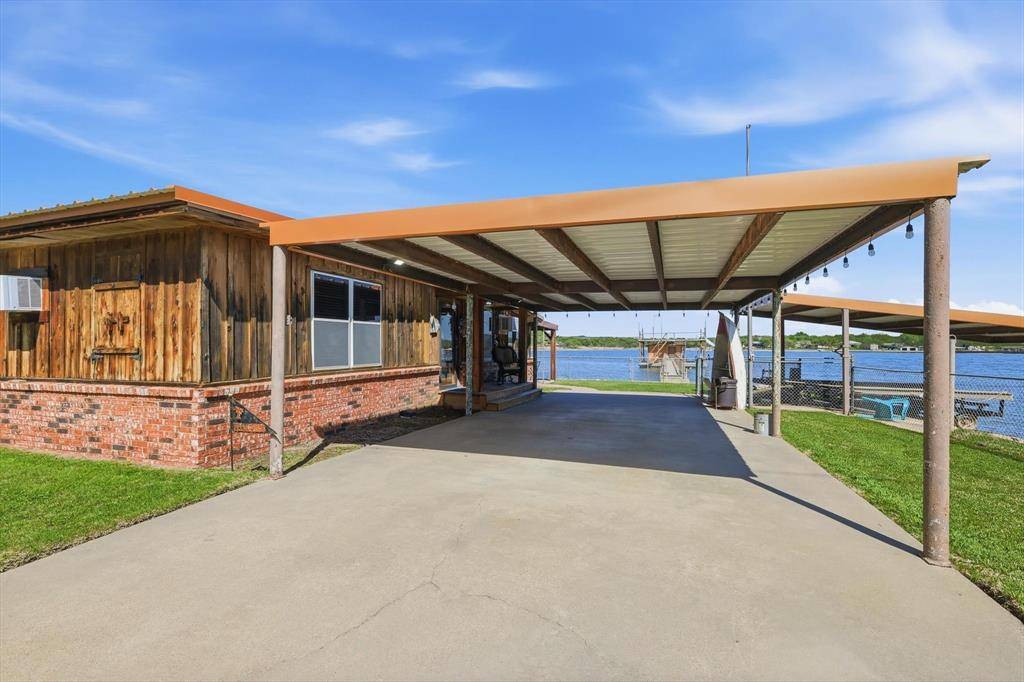 4513 Chapel Road, Possum Kingdom Lake, TX 76450