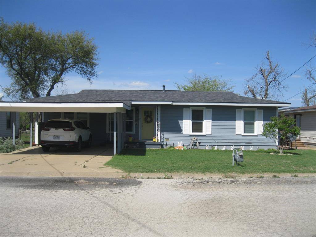 1308 W Dyer Street, Breckenridge, TX 76424
