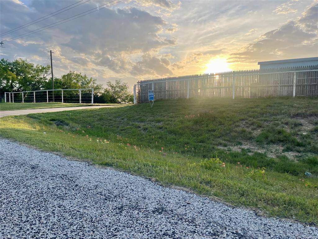 17849 N State Highway 16, Possum Kingdom Lake, TX 76449