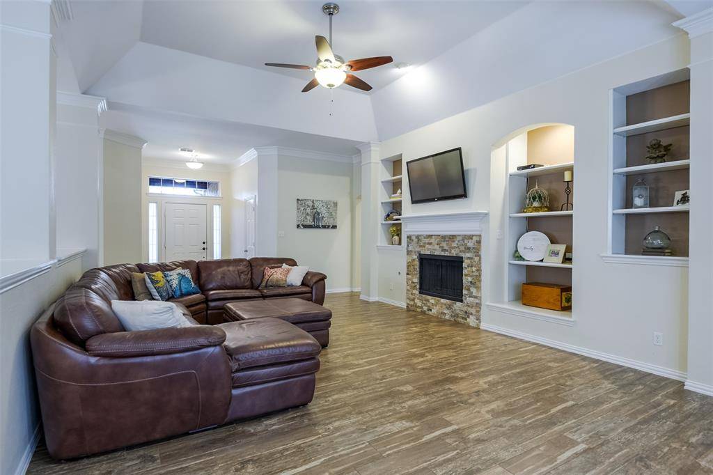 6507 Fannin Farm Way, Arlington, TX 76001