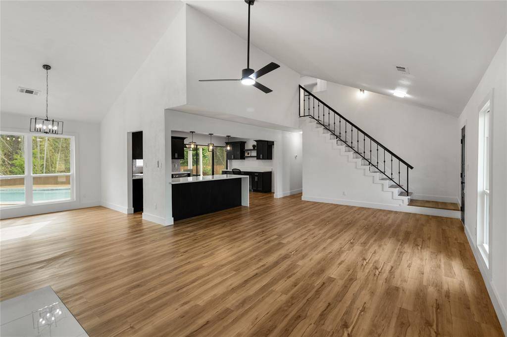 4202 Sheffield Drive, Grand Prairie, TX 75052