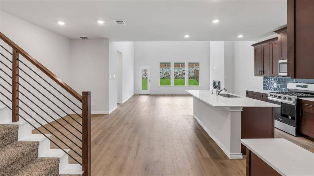 9400 Gossamer Street, Mckinney, TX 75071