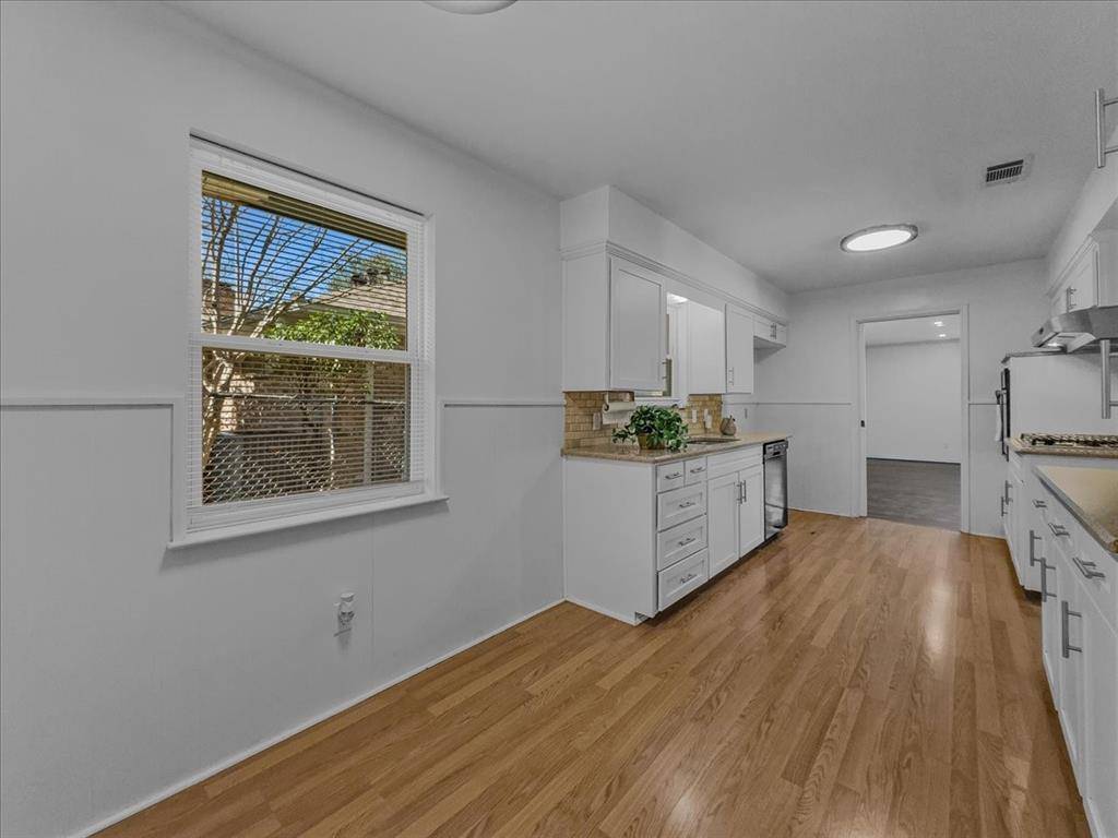 2709 Ripplewood Drive, Dallas, TX 75228