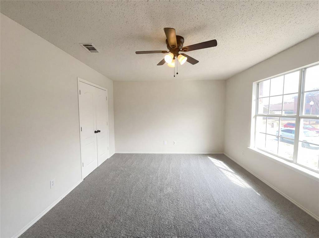 2029 Diamond Ridge Drive, Carrollton, TX 75010