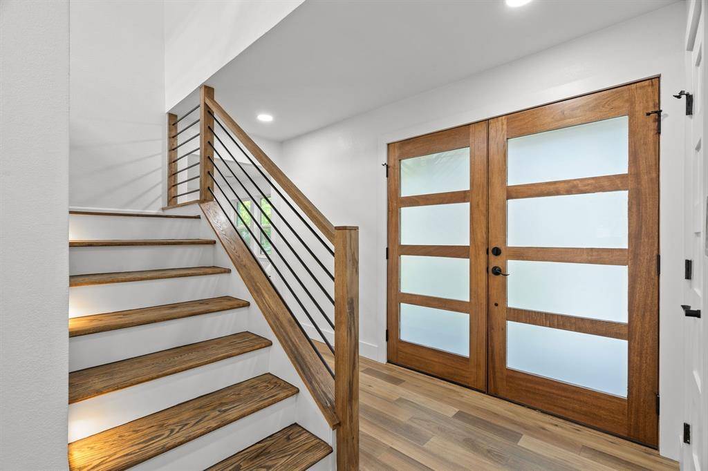 9342 Springwater Drive, Dallas, TX 75228