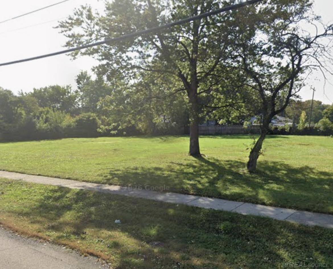 11878 Stephens Rd RD, Warren, MI 48089