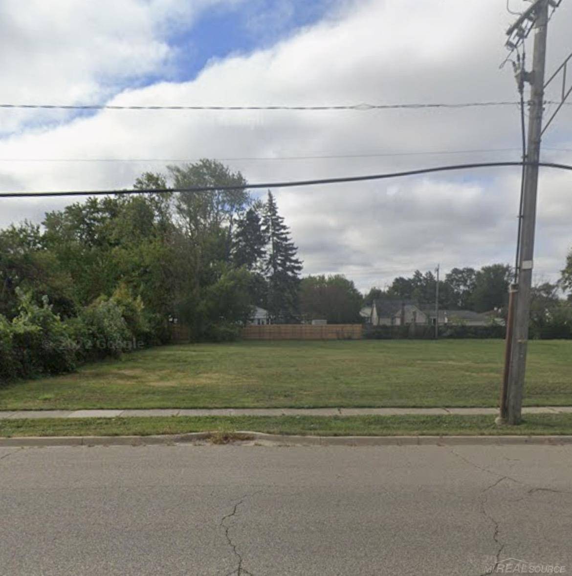 11878 Stephens Rd RD, Warren, MI 48089