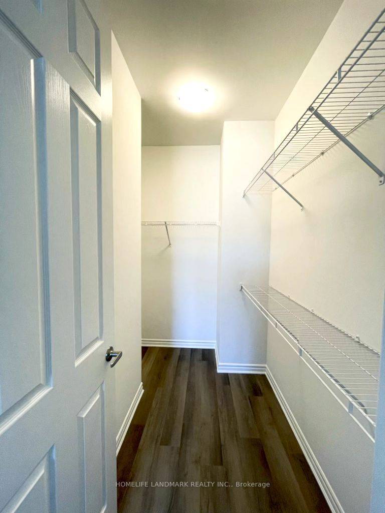 1896 THAMES CIR, Milton, ON L9E 1Y9