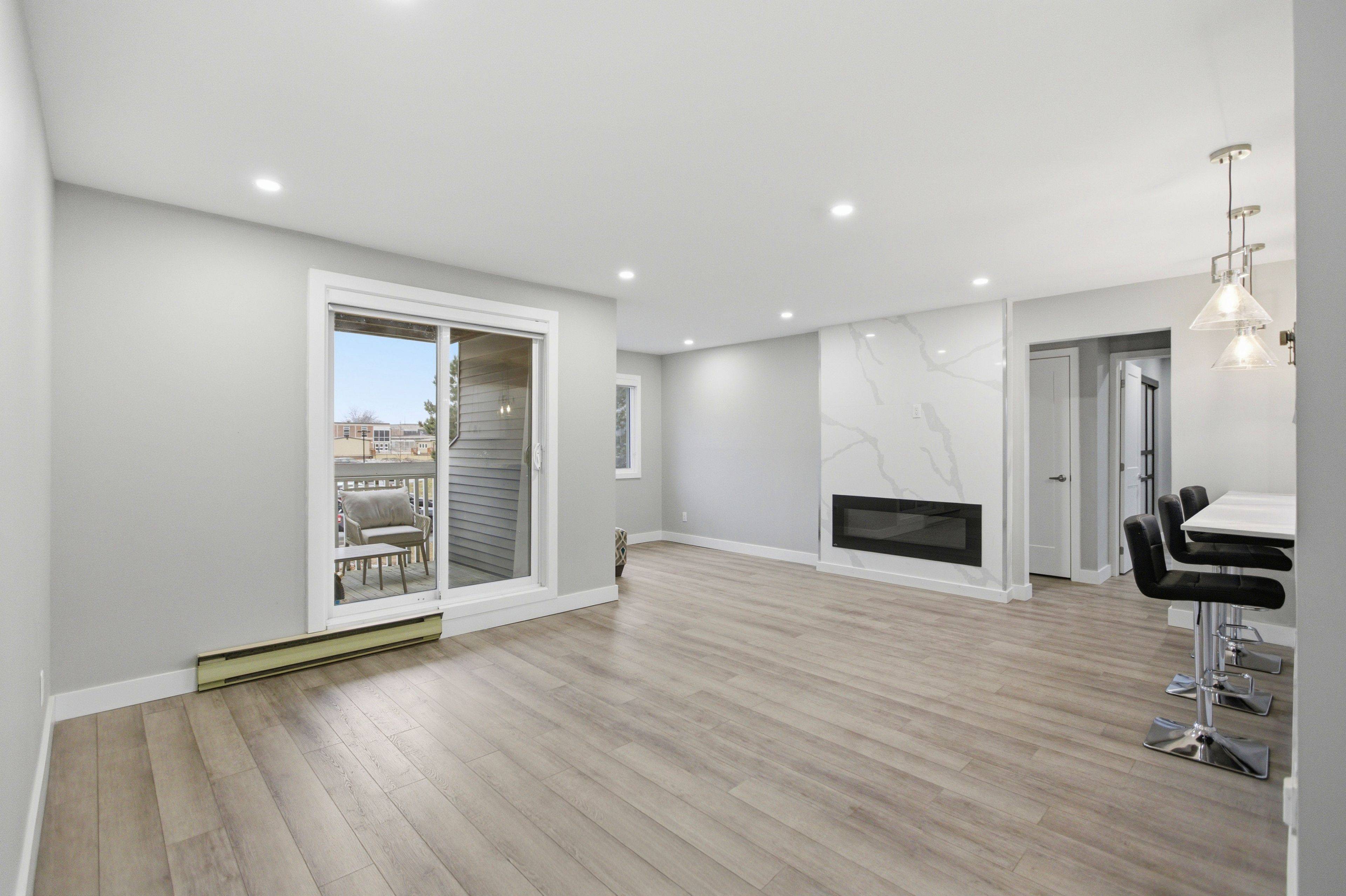 218 Viewmount DR #216, Cityview - Parkwoods Hills - Rideau Shore, ON K2E 7X5