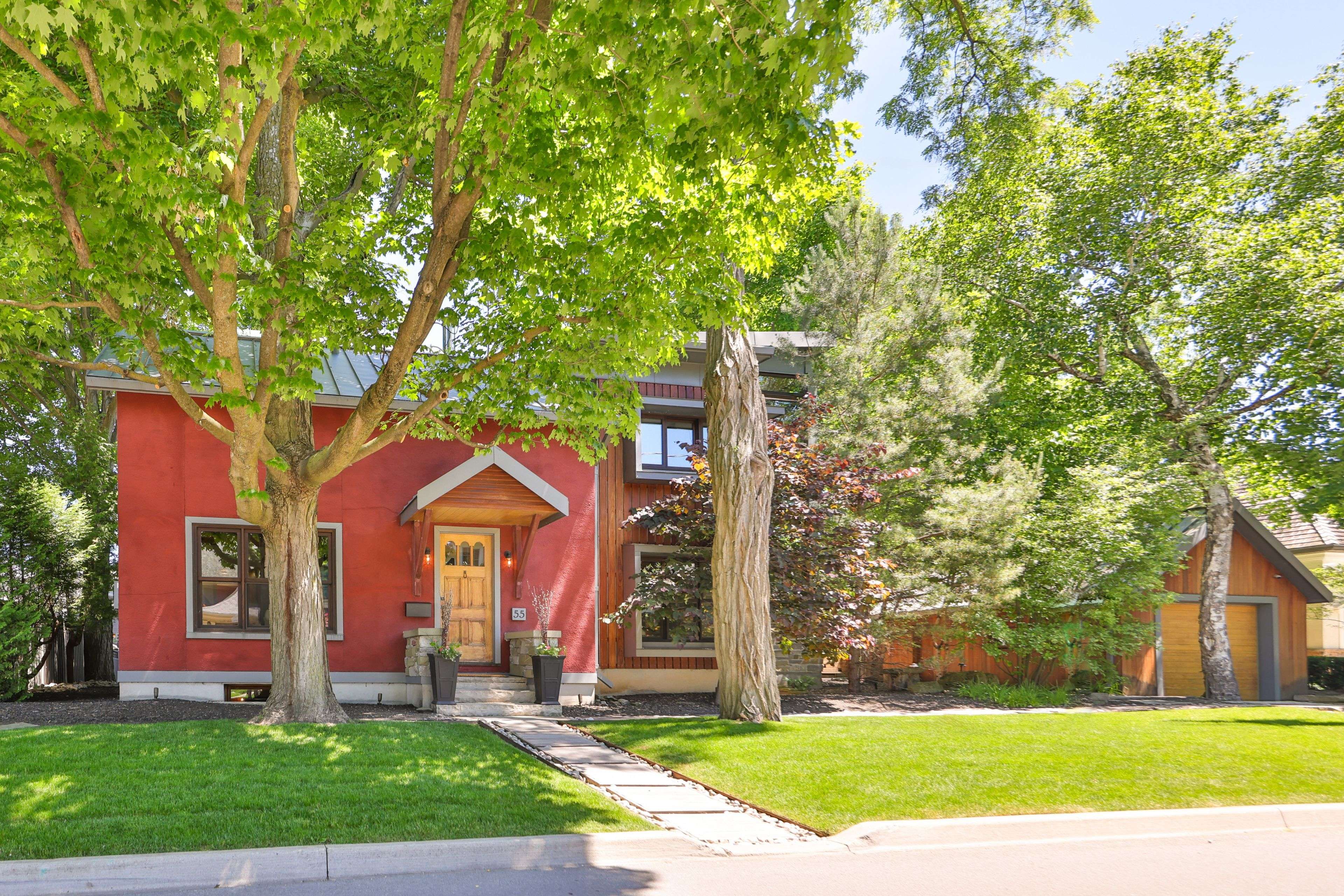 55 Chisholm ST, Oakville, ON L6K 3H6