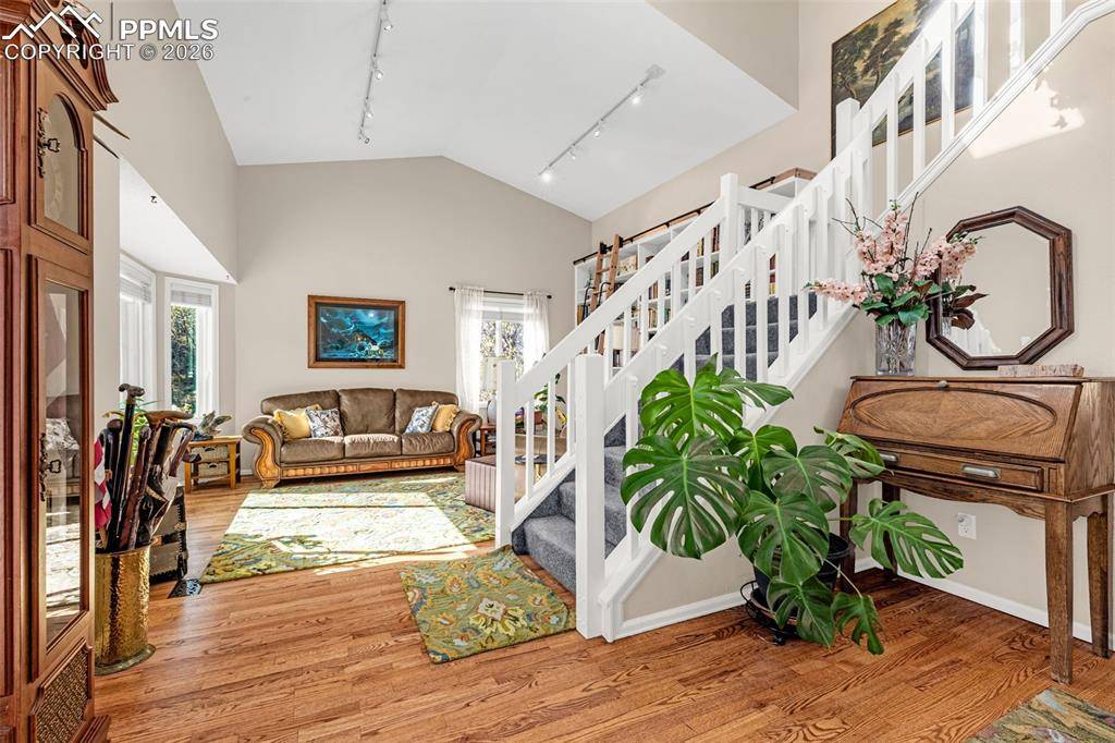 6992 Oak Valley DR, Colorado Springs, CO 80919